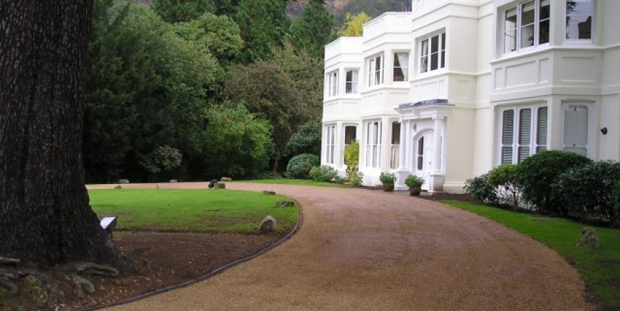 Tar and Shingle Driveways