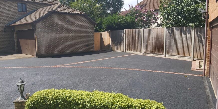 Tarmac Driveways