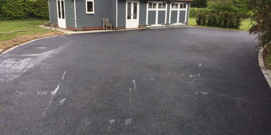 Tarmac Driveways