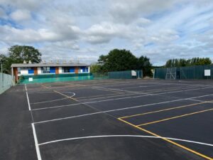 Line marking courts finished (3)