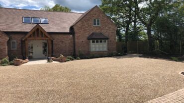 Tar and Shingle Driveways