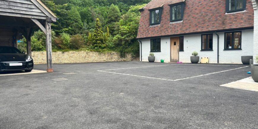 Tarmac Driveways