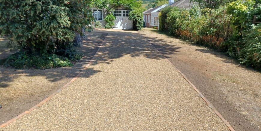 Tar and Shingle Driveways